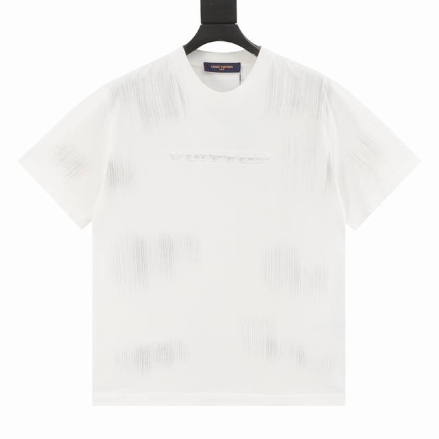 Louis Vuitton Louis Vuitton embossed rubbed color washed and worn short-sleeved