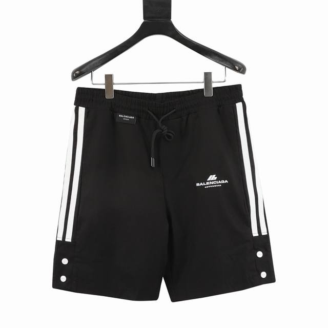 Balenciaga shorts with ribbon and letter embroidery The fabric is made of 360g b