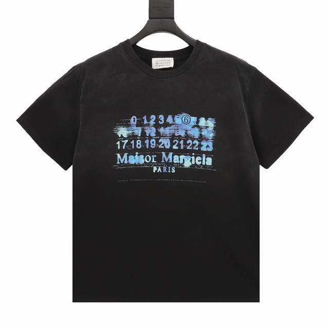 Mm6 Washed digital print round neck short sleeves Heavy washing, sprayed with mo