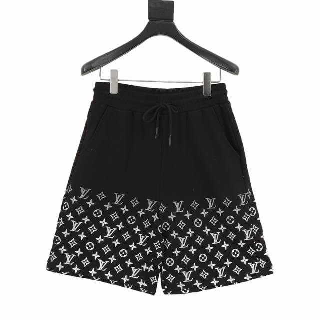 Louis Vuitton 25Ss half-width monogram print shorts The fabric is a customized 3