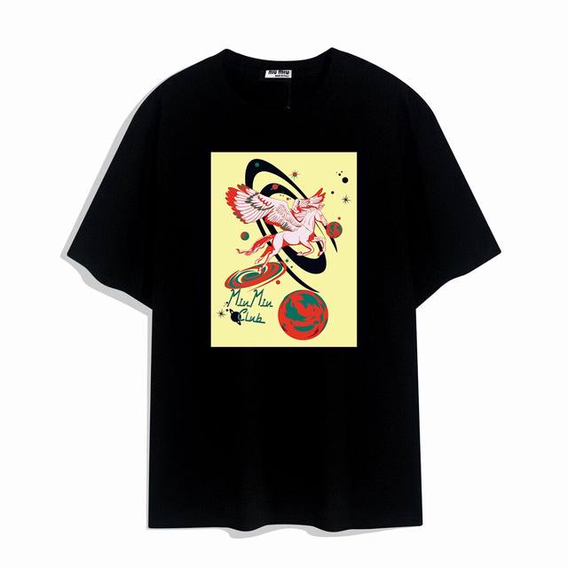 Miumiu's new Pegasus short-sleeved T-shirt, the design looks full of high street