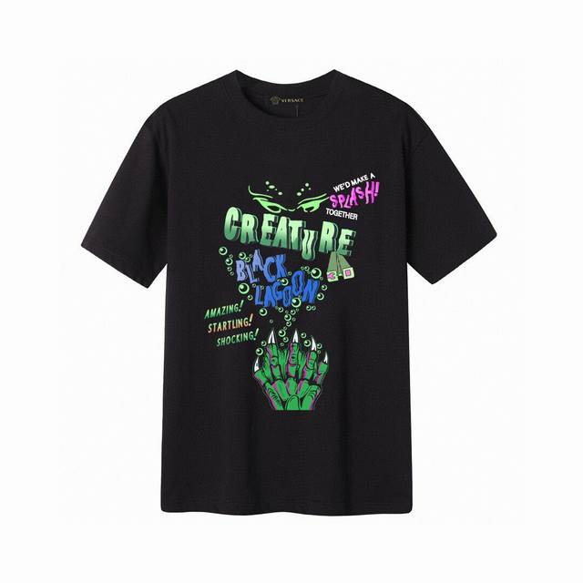 Versace Versace claw letter short-sleeved T-shirt, simple design looks very gene