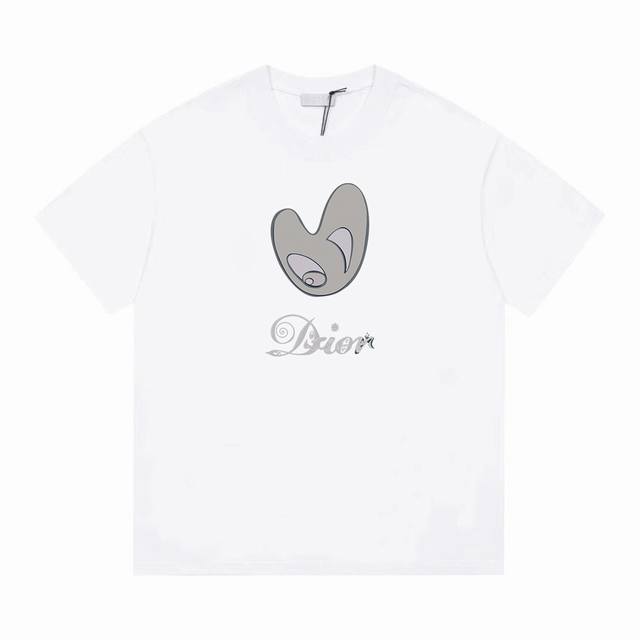 Dior's new letter print short-sleeved T-shirt, simple and elegant design looks f