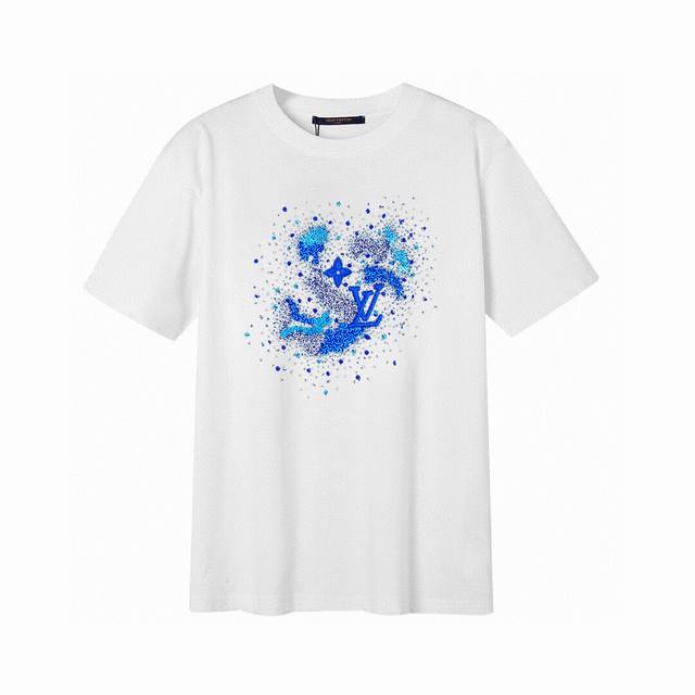 Lv new blue tears letter short-sleeved T-shirt, simple design looks very generou