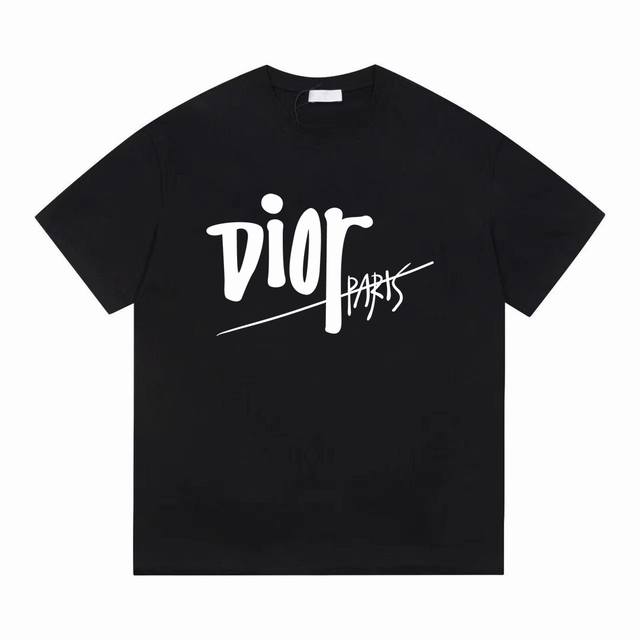 Dior's new letter print short-sleeved T-shirt, simple and elegant design looks f