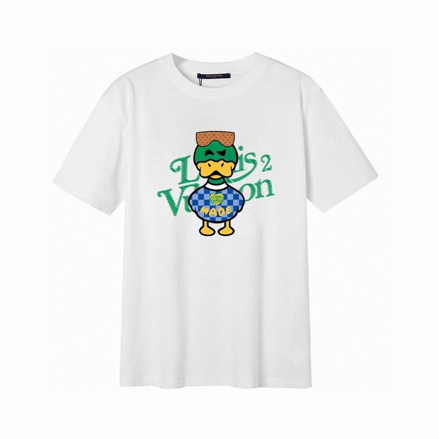 Lv new duck short-sleeved T-shirt, simple design looks very generous! The patter
