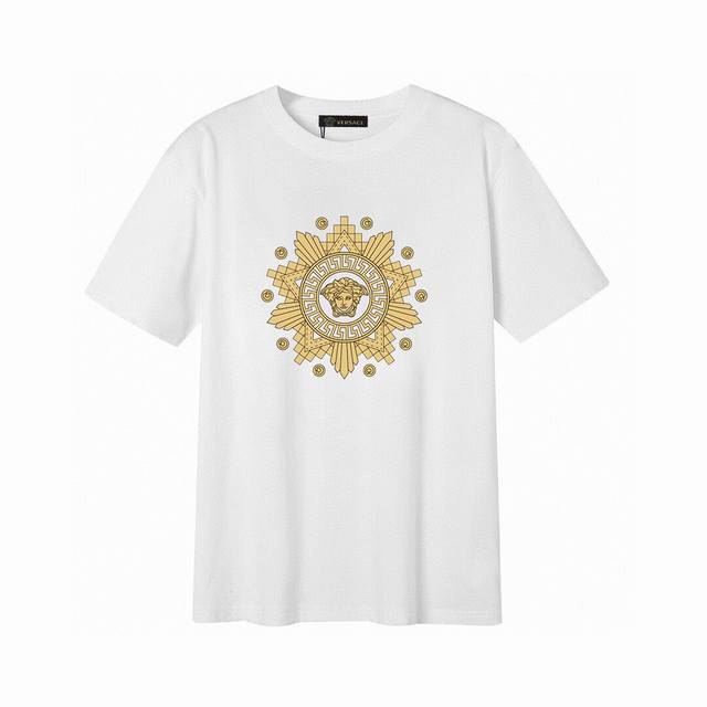 Versace Versace golden star short-sleeved T-shirt, simple design looks very gene