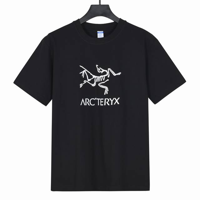 Arc' Teryx Basic Short Sleeve T-shirt for men and women, the same style for men