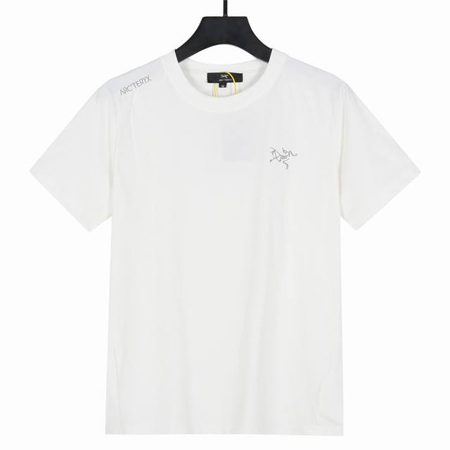 Arcterxy-Arc'teryx round neck quick-drying three-dimensional embroidery and lami