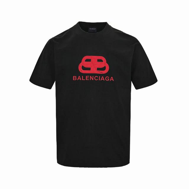 Balenciaga Silicone Cracked Logo Short Sleeve T-shirt This T-shirt is made of cu