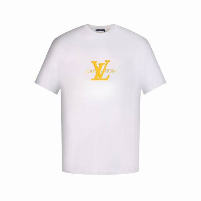 Louis Vuitton 3D Silicone Logo Short Sleeve T-shirt The fabric is made of custom