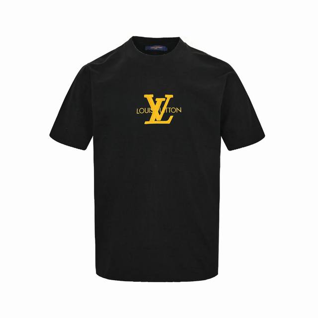 Louis Vuitton 3D Silicone Logo Short Sleeve T-shirt The fabric is made of custom