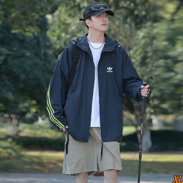 Clover exclusive real shot of the new summer high-quality three-bar hooded new s