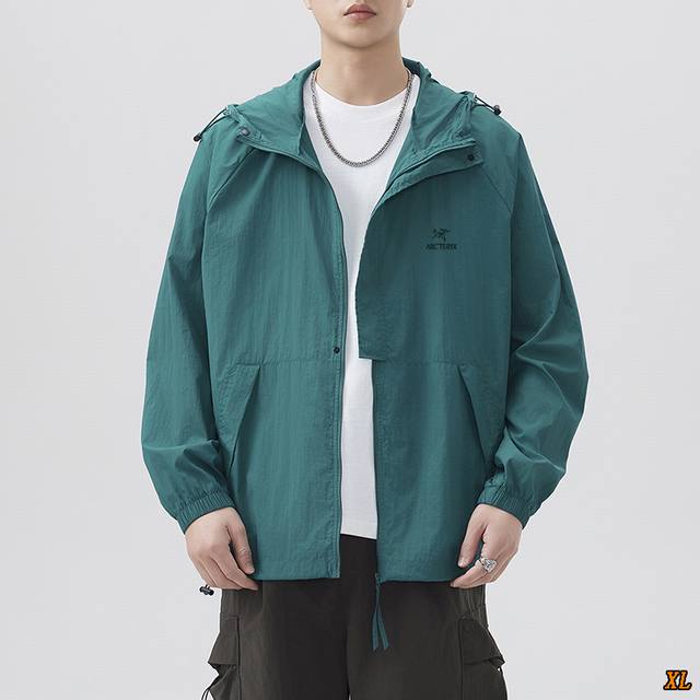 Arc'Teryx exclusive real shot of the new summer high-quality hooded new clothes