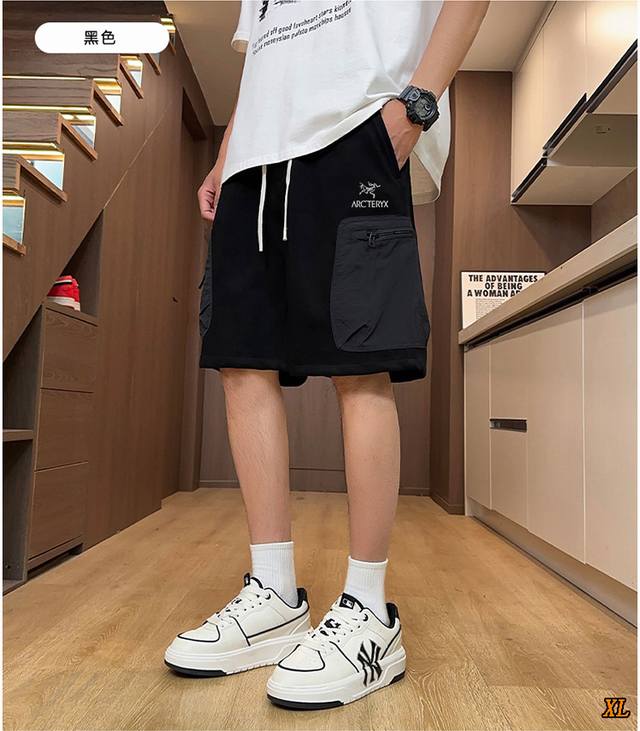 Arc'Teryx exclusive real shot of the new summer high-quality workwear multi-pock