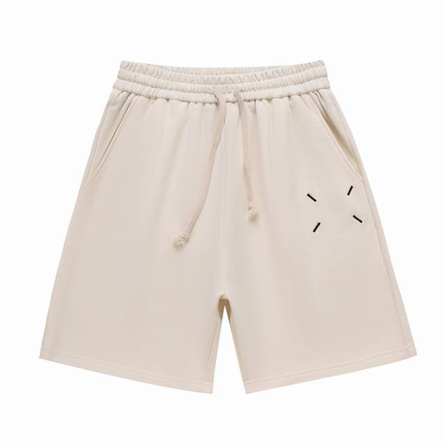 High version Maisonmargiela diagonal digital embroidered shorts, unisex. 10,000