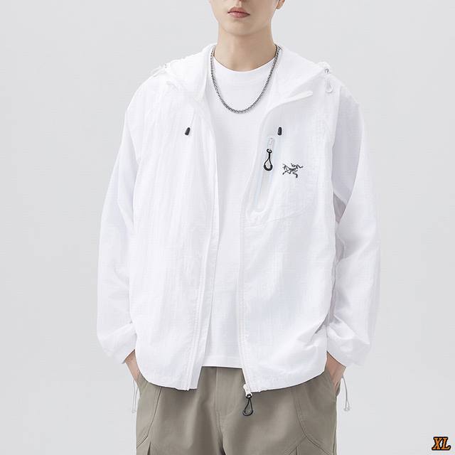 Arc'Teryx exclusive real shot of the new summer high-quality luminous zipper ref
