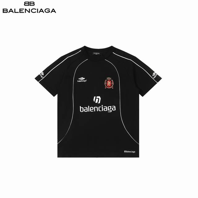 Balenciaga 24Ss embroidered Manchester United jersey short sleeves is made of 32