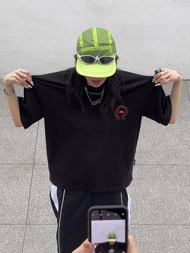 New arrival! Vans new summer short-sleeved T-shirt! Iconic Logo Tee! High-densit