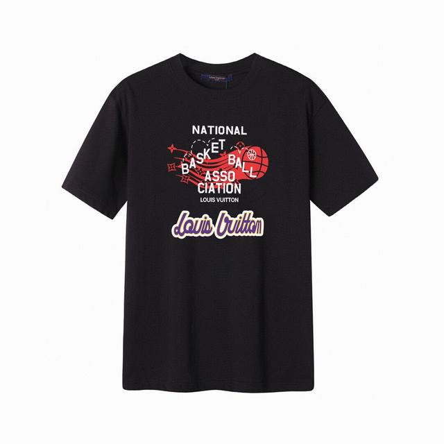 Lv new basketball letter short-sleeved T-shirt, simple design looks very generou