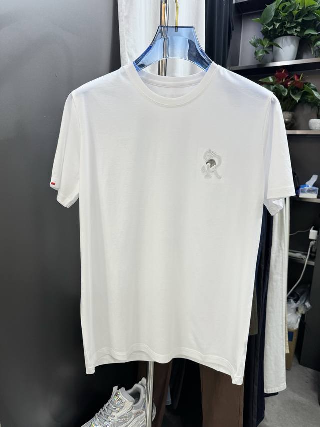 Product trademark: Dior casual shoes Standard size: 38-44 Product material: Sele