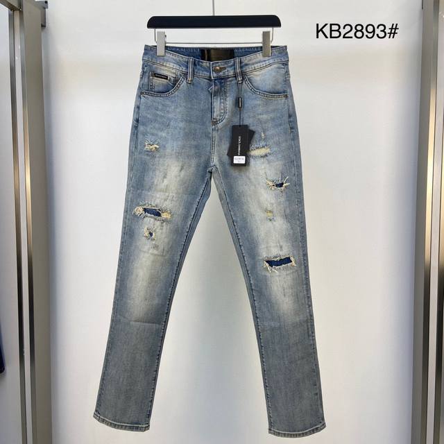 Factory price P Givenchy. Givenchy counter simultaneous sale Upper: Italian impo