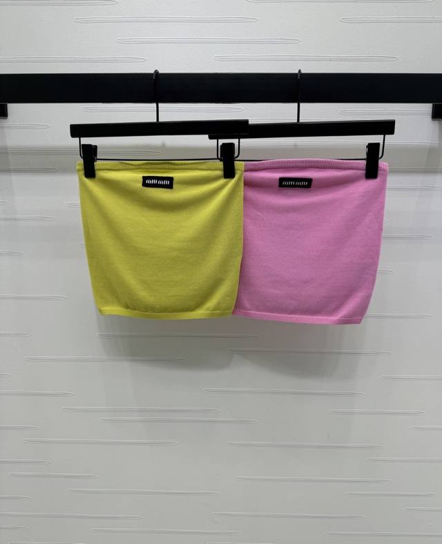 Dior latest jeans from the counter. The fabric, style and workmanship are superb
