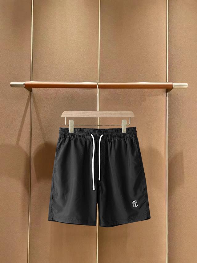 Prada, 2025 summer new classic Logo round neck short-sleeved T-shirt for men. Im