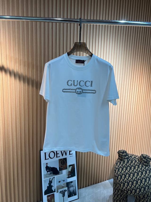Gucci Men's suits World fashion Top cotton Feels smooth Extremely comfortable Ex