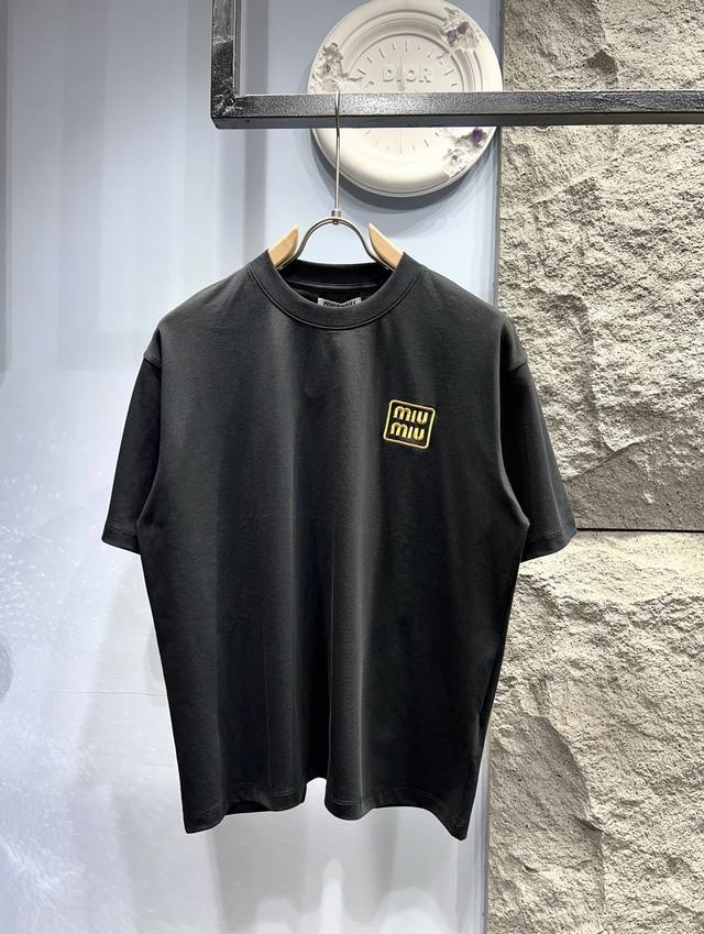 2025 Spring and Summer New T-shirt. Men's round neck classic logo lapel uses imp