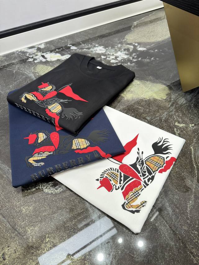 Ferraga*Mo 2025 Spring/Summer new short-sleeved T-shirt, made of imported exclus