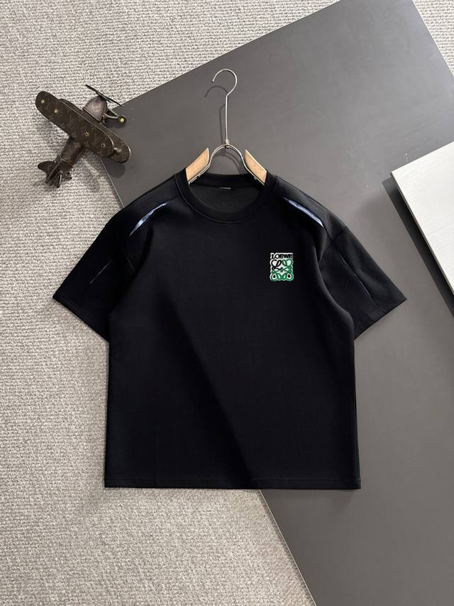 Sizes M to Xxxl, black, khaki, dark grey. Inspired by the aesthetics of Roman ar