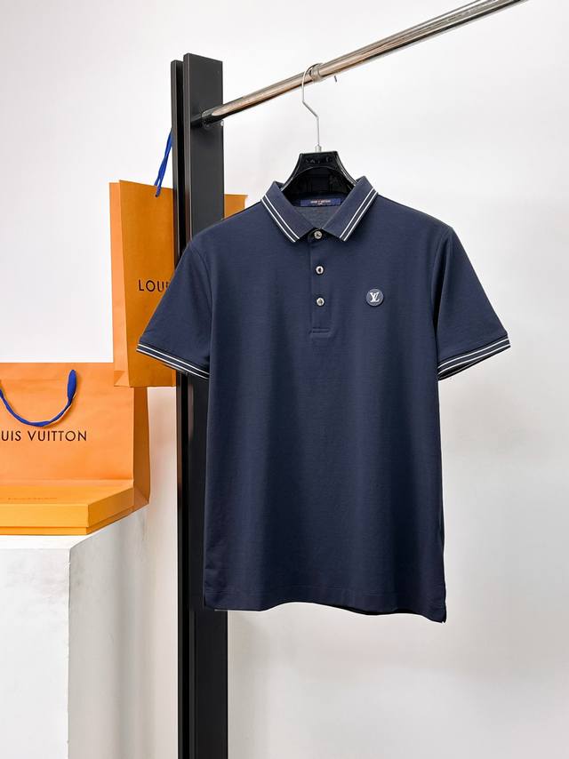 Ez's unique collar design is easily recognizable. Natural cotton and linen fiber