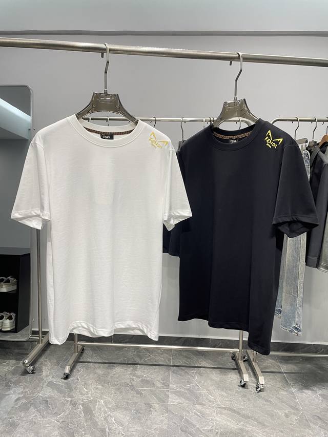 Moncler 2025Ss trade channel products. Casual sports shorts are a classic style