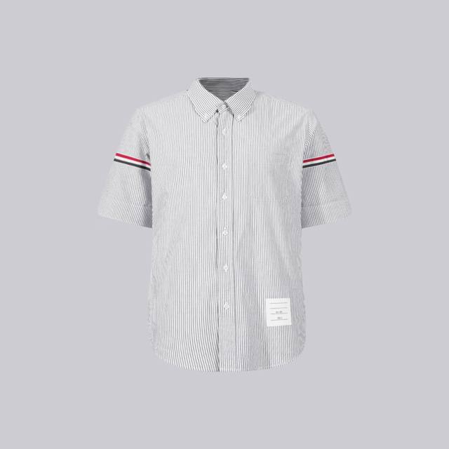 Her 2540Ss new spring and summer products, available on the official website, me