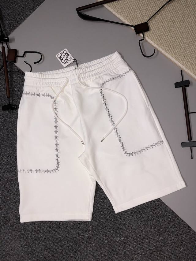 Ferragamo 2025Ss Spring and Summer New Polo Neck Short Sleeve Series. Selected h