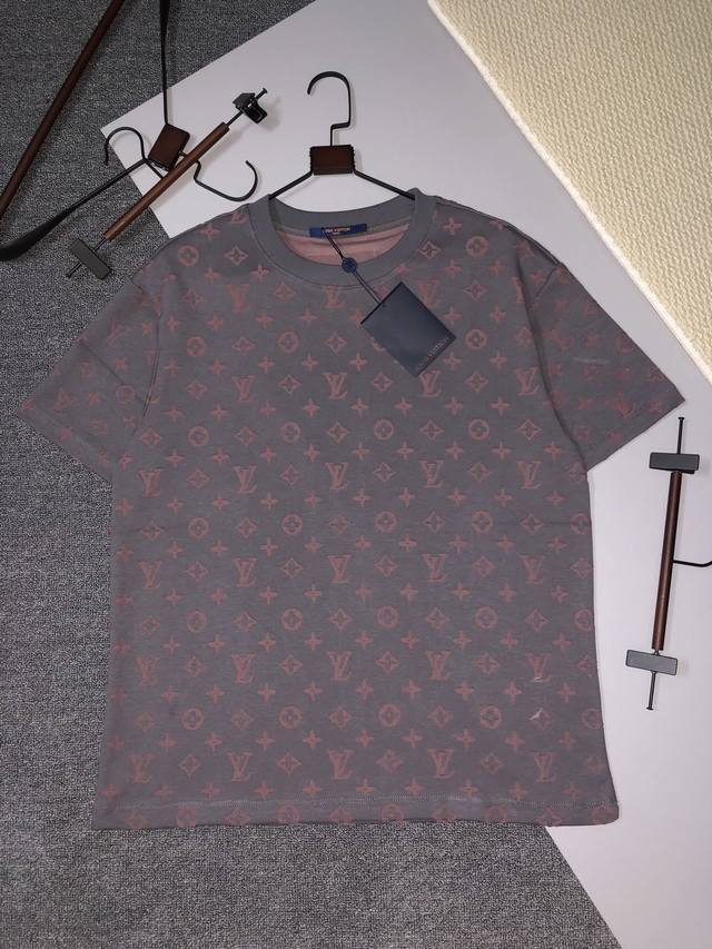V Sizhe 2025Ss Spring and Summer new Polo collar printed short-sleeved series. C