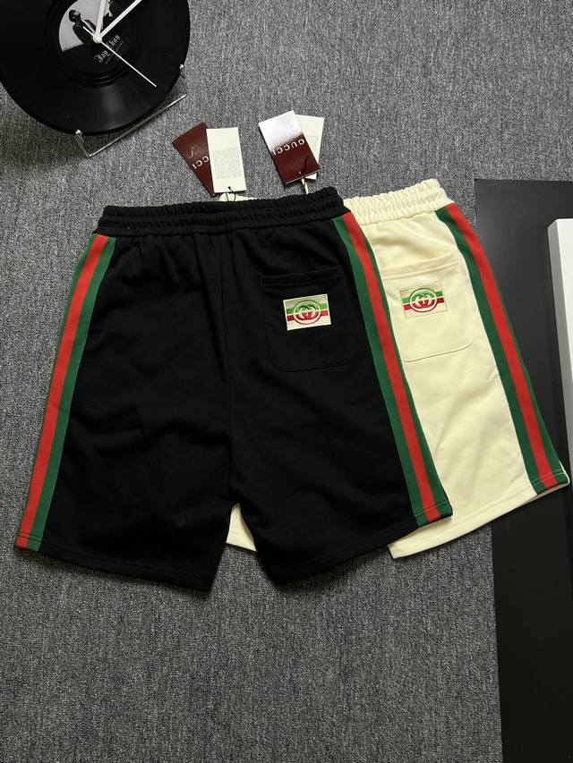Gucci 2025Ss Spring and Summer Year of the Snake denim shorts. Original 1:1 prod