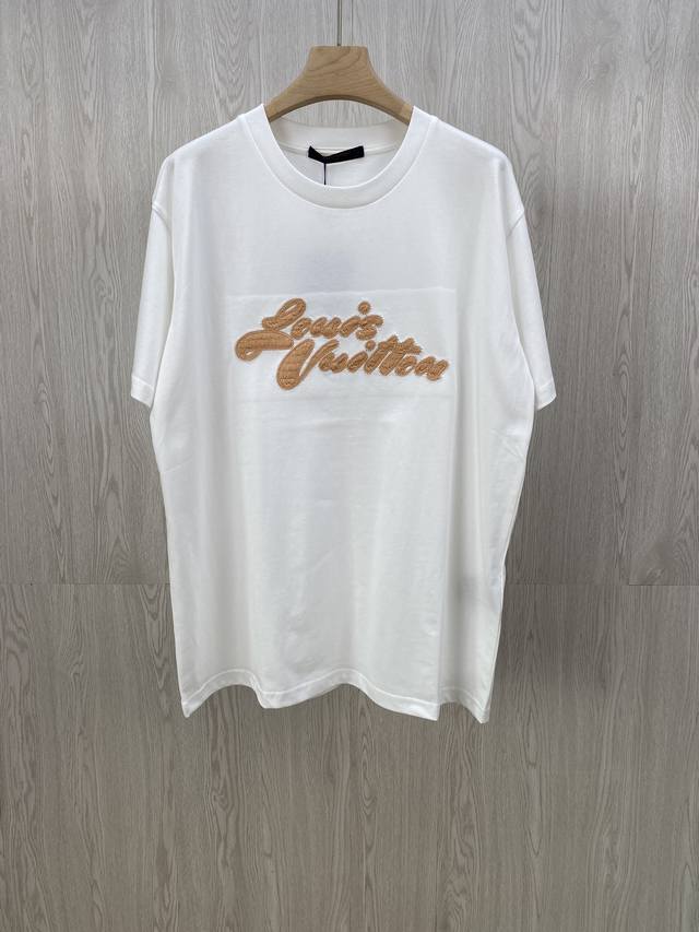 Aimajia Horse Gear Toothbrush Embroidery Men's Round Neck T-shirt, with a very r