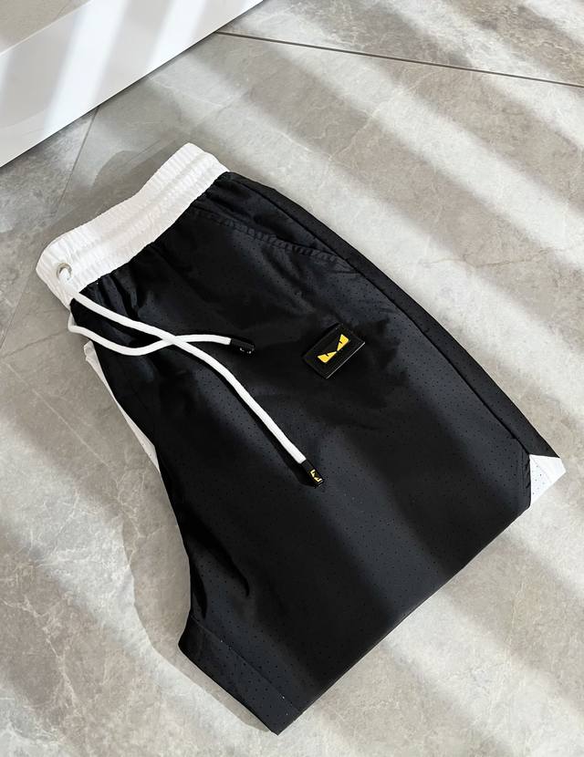 Descente men's casual pants quick-drying fabric casual pants, the latest model h