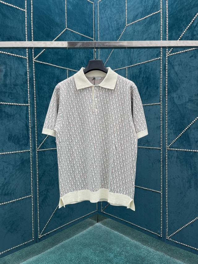 Lv 25Ss early spring new Lv letter printing hot diamond short sleeves Light luxu
