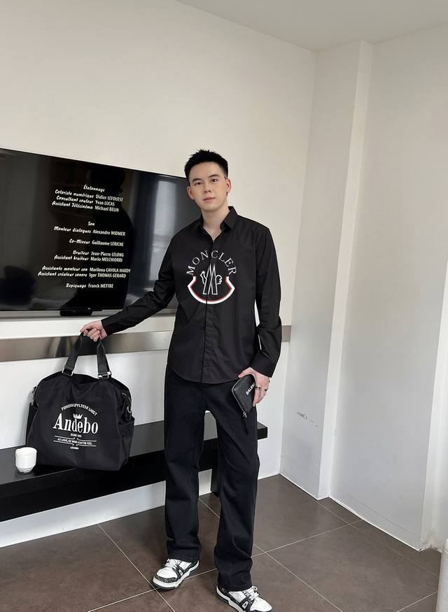 Boss is a high-end product that is a must-have item for business white-collar wo