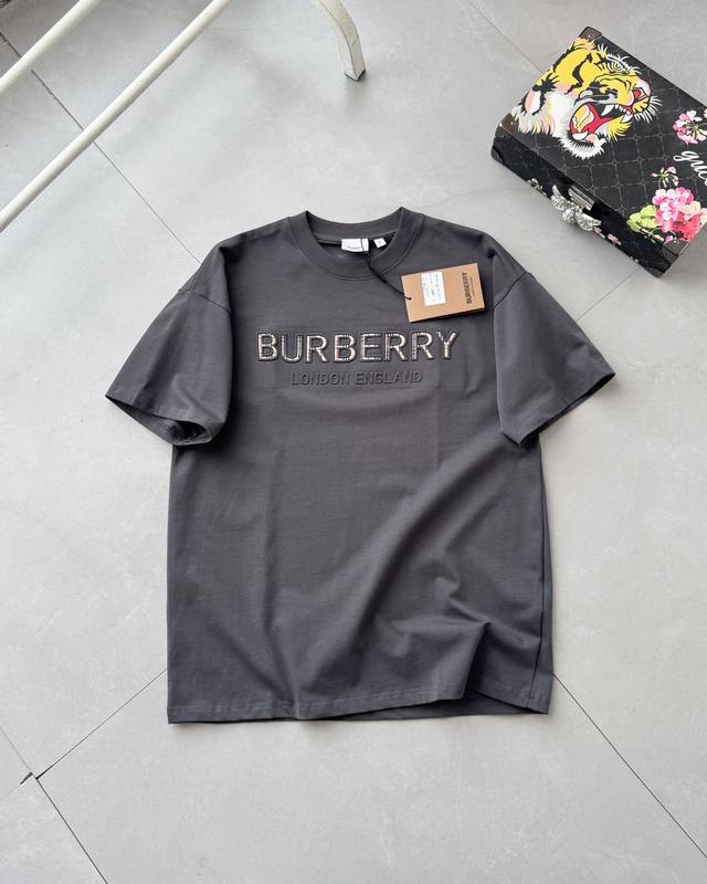 Fendi-2025Ss Snake Year Spring and Summer boutique short-sleeved T-shirt officia