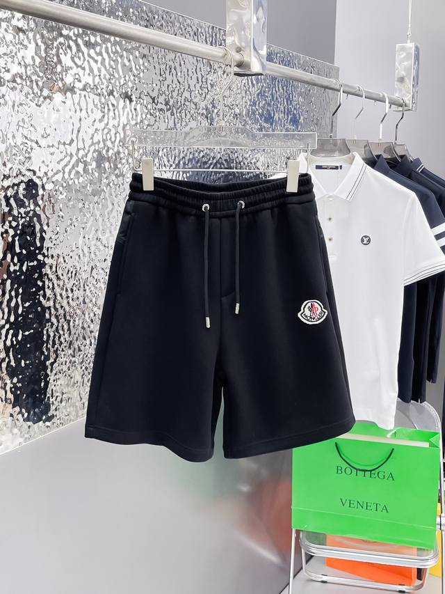 Prada, the latest product for spring 2025, available at the counter, fashionable