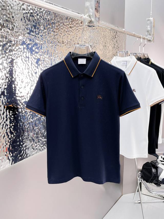 Dior 2025Ss new sports shorts. Crafted from beige cotton blend, they are embelli