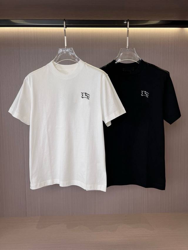 Ao 25 new spring and summer shorts This minimalist style expresses a modern atti