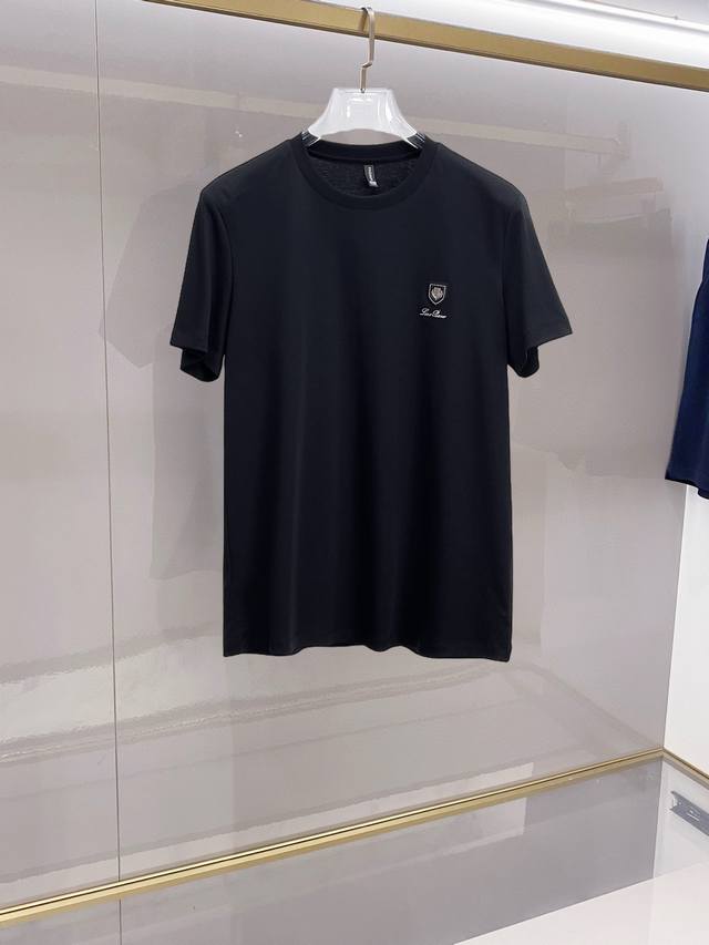 In the spring and summer of 2025, Dior high-count and high-density shirts, busin