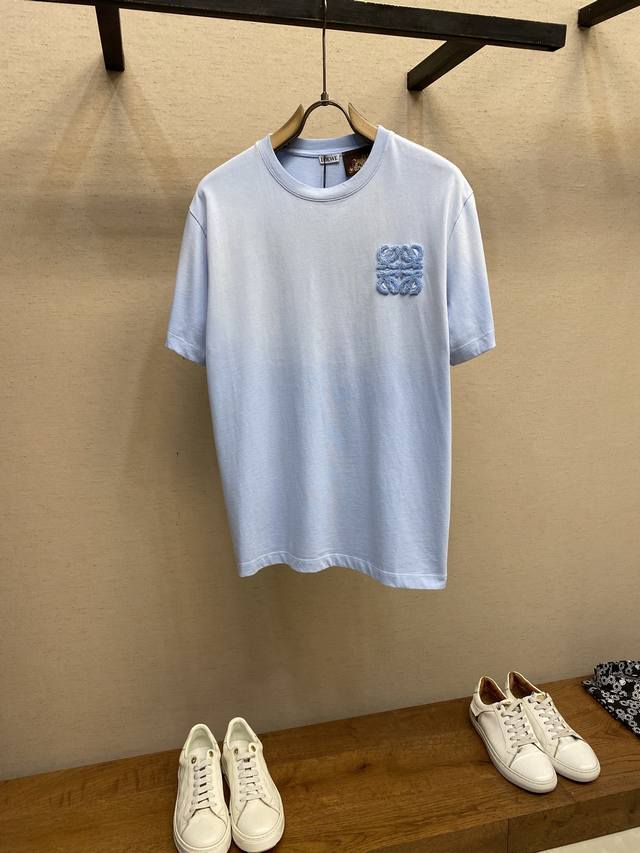 A's 2025 summer new round neck short-sleeved shirt is made of premium mercerized