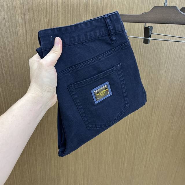 Burberr* The latest and most advanced version of digital embroidered floral shor