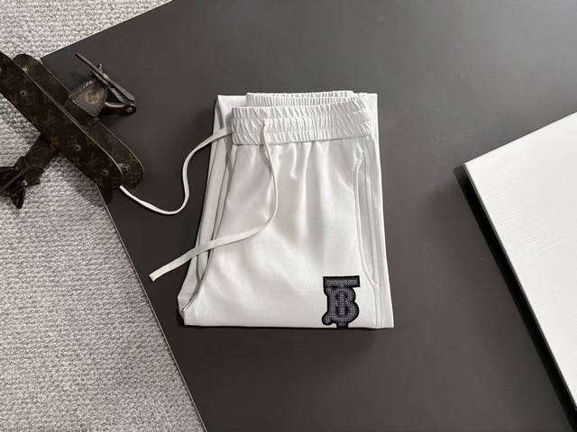 Lv 2025 Spring and Summer official website synchronized 1:1 top replica version!